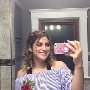 Meet your Posher, Jacqueline